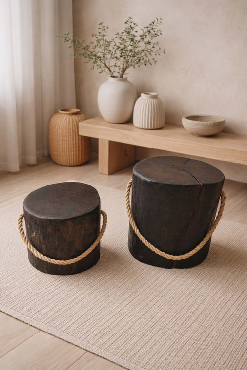 Drewniane stołki z litego pnia ze sznurem – komplet 2 szt. loft, rustykalne, boho, naturalne siedziska / stoliki