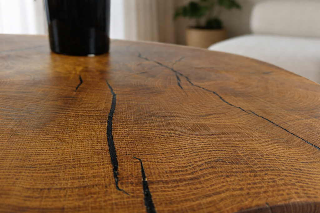 Stolik kawowy dębowy z litego drewna 64 × 48 cm – loftowy stolik na metalowych nogach pająk